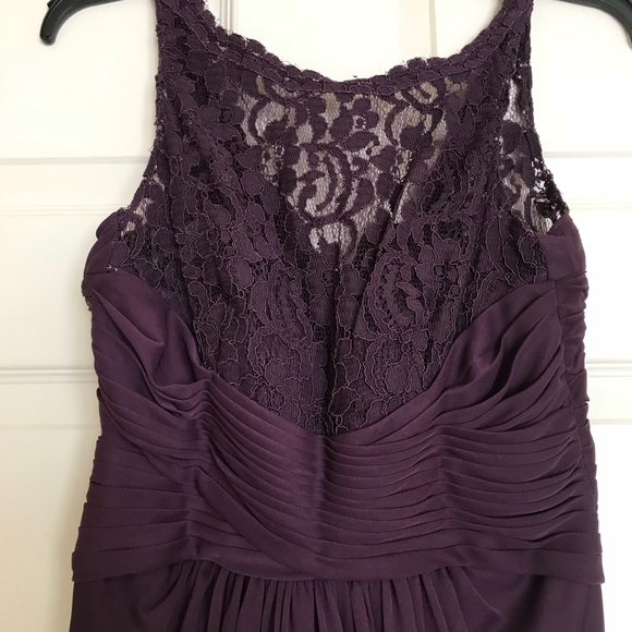 David’s Bridal Long Mesh Dress with Corded Lace - Picture 4 of 7